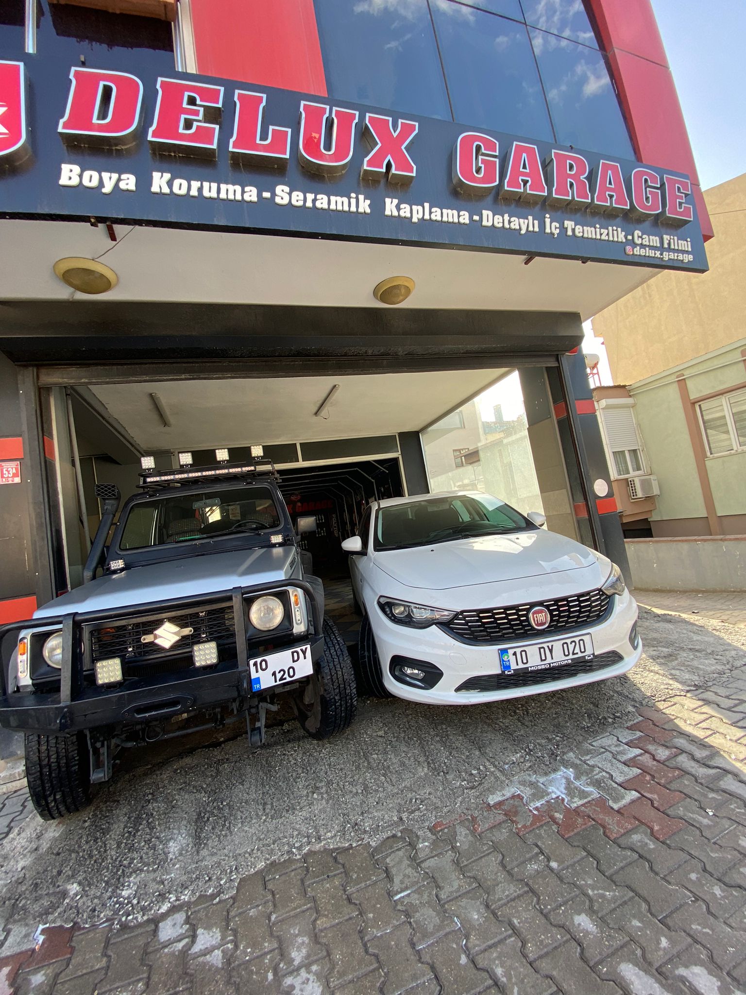 DELUX GARAGE OTO YIKAMA - BALIKESİR