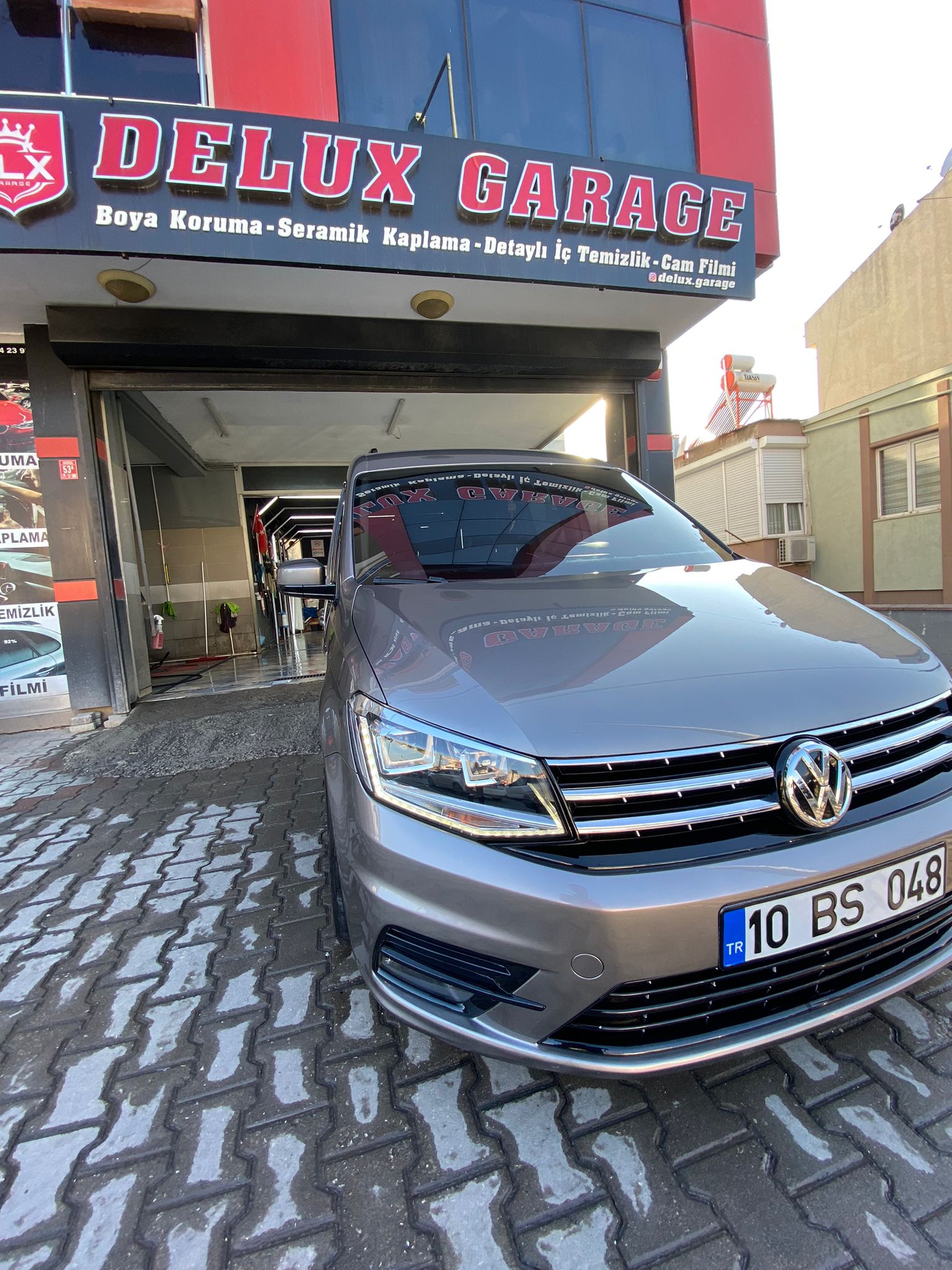 DELUX GARAGE OTO YIKAMA - BALIKESİR