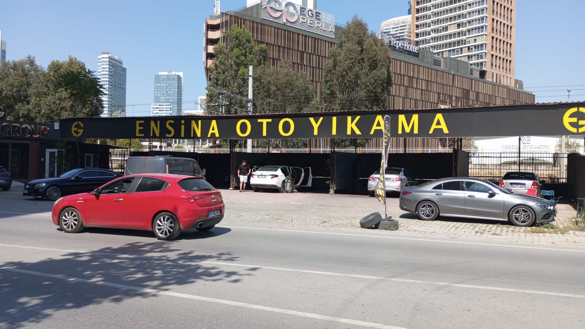 ENSİNA OTO YIKAMA - KONAK
