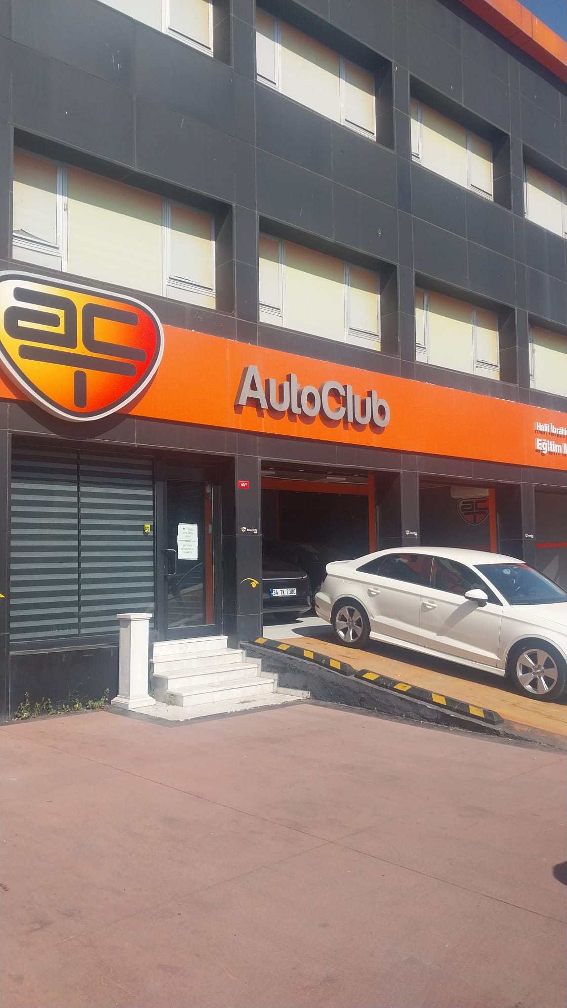 AUTOCLUB GENEL MERKEZ ŞUBE OTO YIKAMA - MALTEPE