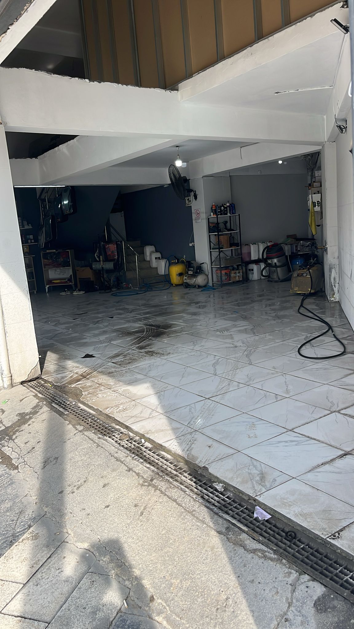 46 OTO ESTETİK OTO YIKAMA - YUNUS EMRE / MANİSA